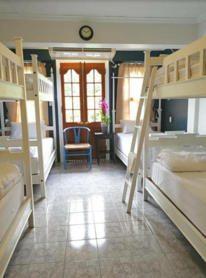Bed In Town Hostel Chiang Mai Ngoại thất bức ảnh
