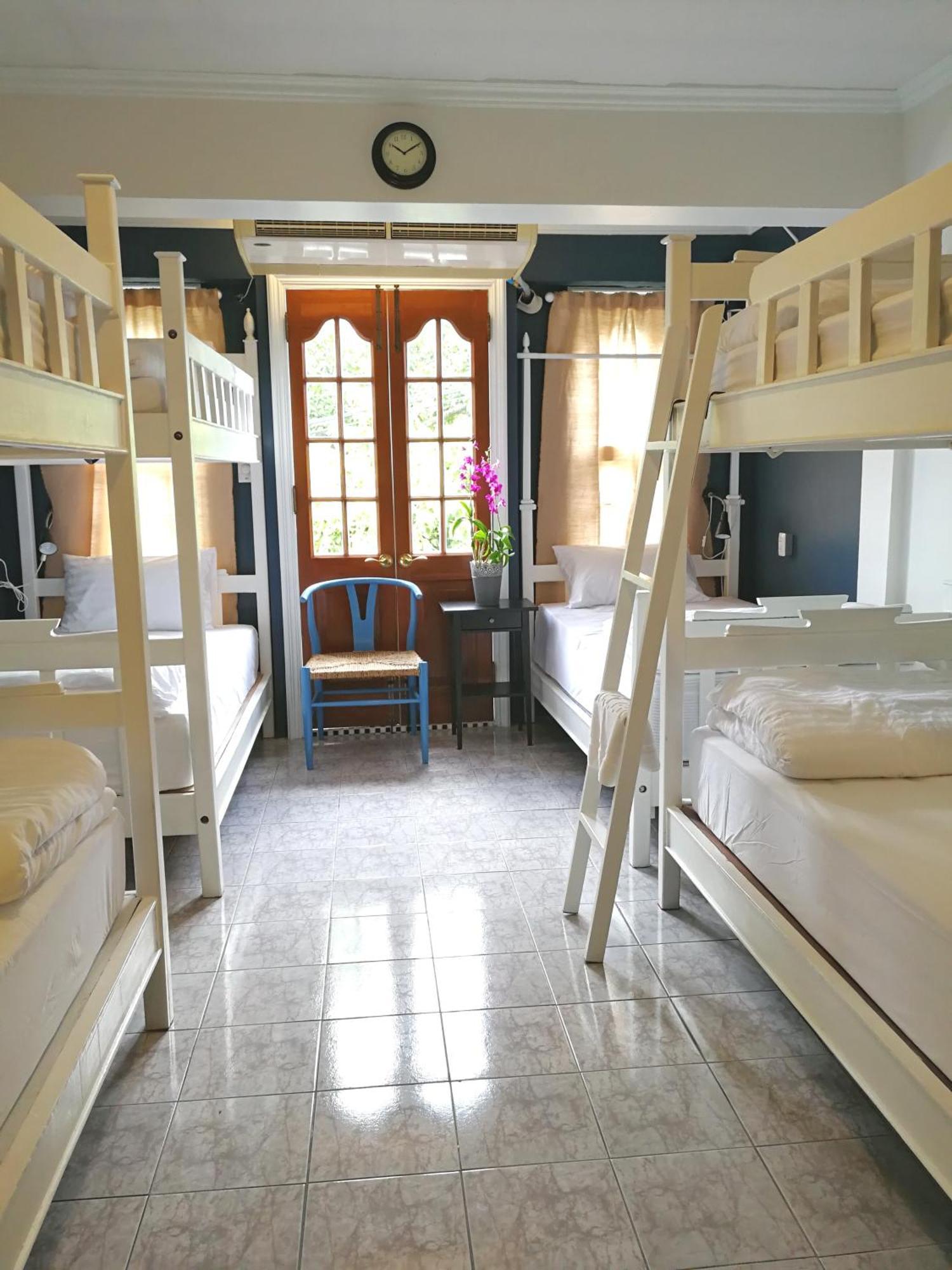 Bed In Town Hostel Chiang Mai Ngoại thất bức ảnh
