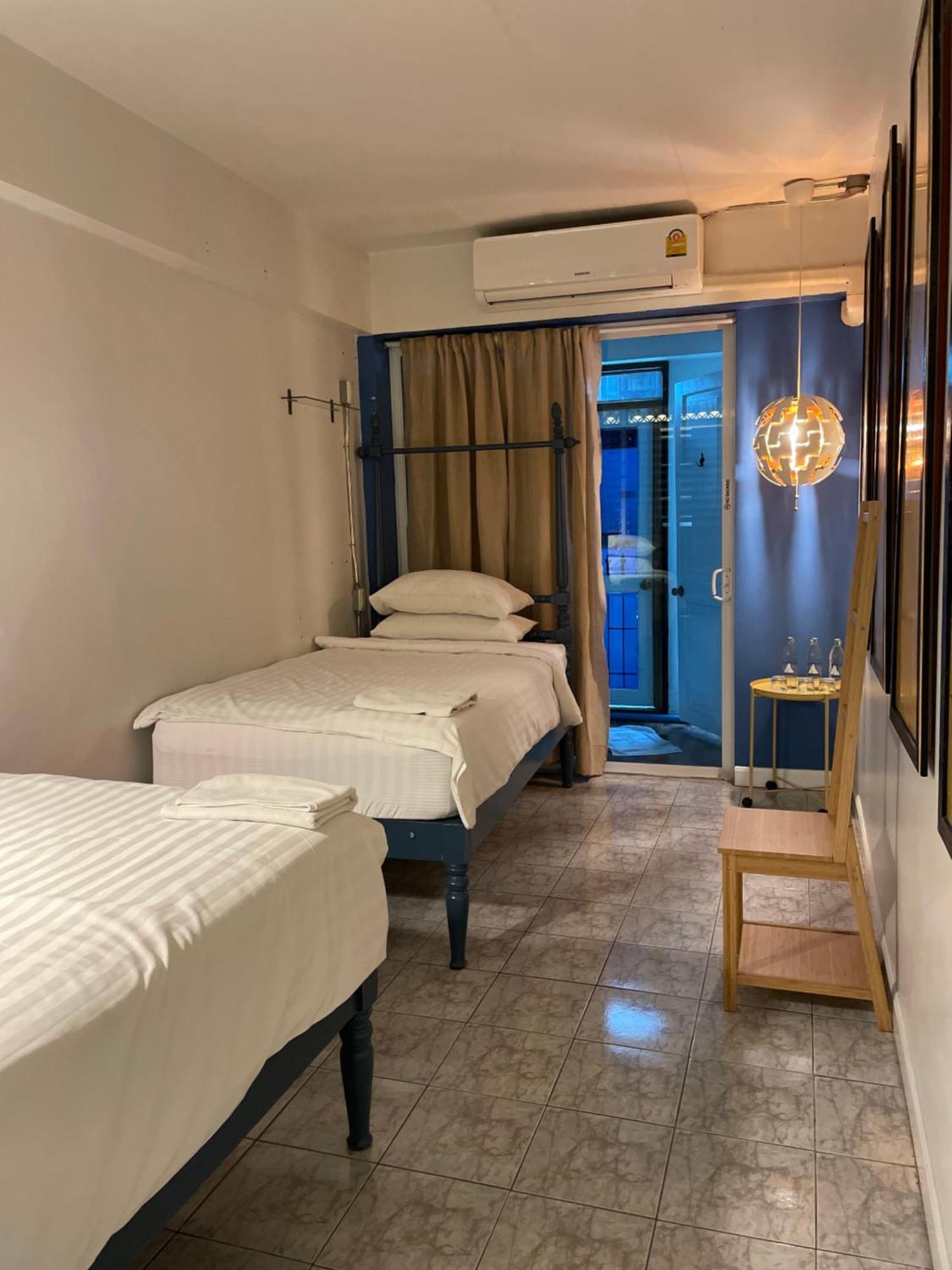 Bed In Town Hostel Chiang Mai Ngoại thất bức ảnh